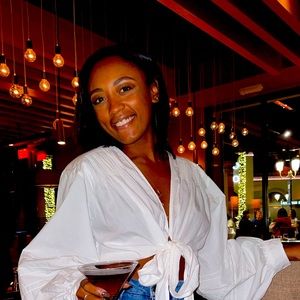 Meet your Posher, Bri